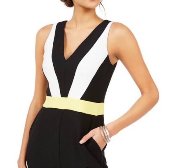 VINCE Camuto Color Block Sleeveless Jumpsuit - Picture 2 of 7